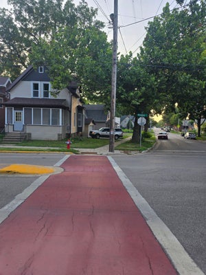 2146 WINNEBAGO ST, MADISON, WI 53704 - Image 4d9ab2ca39f2d14b2b85386ffcd10acf/3707575930