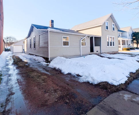 206 N 2ND AVE, WAUSAU, WI 54401 - Image 5937a1f6f0eea235e309e6d1e5c8bb4d/2921093588