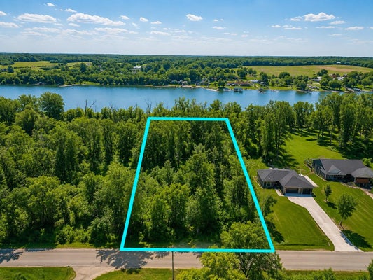 E MALLWOOD DR, EDGERTON, WI 53534 - Image 7415b9bb00d2bbf17dd93b5f105ca1d6/3960952198