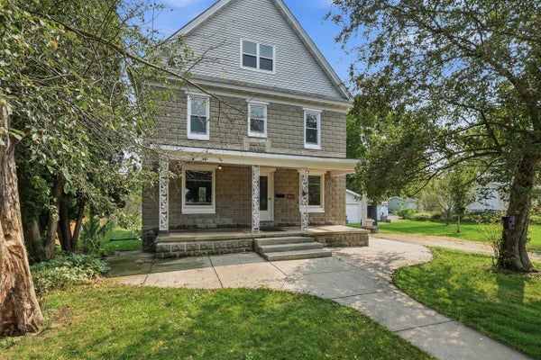 319 MARKET ST, LODI, WI 53555 - Image 8cce0e0eeb74dc5d6bf33d455d28f7be/1735054969