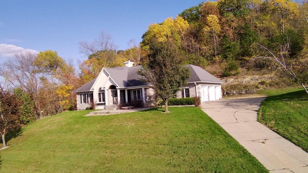 1910 CRESTWOOD DR, PLAIN, WI 53577 - Image a106dc7b5cb934d6076cea46eb8dafb1/253198612