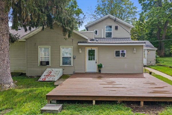 506 2ND AVE, BARABOO, WI 53913 - Image a75e275a8e01f493348b32ca12321663/3815587298