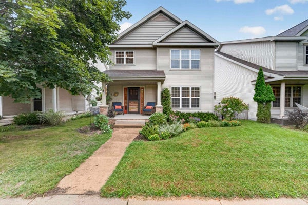 1657 OKEEFFE AVE, SUN PRAIRIE, WI 53590 - Image b2b18780d5fd58d2f11bec3c00ae3fa5/211581993