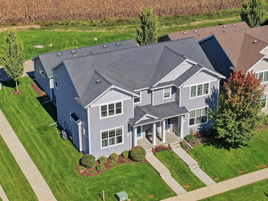 1092 OKEEFFE AVE, SUN PRAIRIE, WI 53590 - Image b371d977d0c4dfe7a1af0dfa450f35ae/3285447789