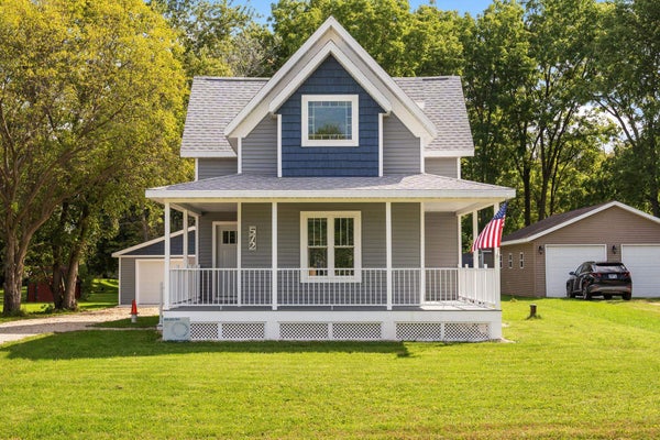 572 EDGERTON RD, EDGERTON, WI 53534 - Image c0dac0a2f1591f0edca92f2f4004bf2c/1972546457