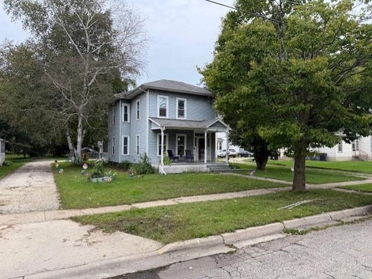 214 S WHITON ST, WHITEWATER, WI 53190 - Image ce2ee2d1ac441908c60d0088e78992bb/2662647092