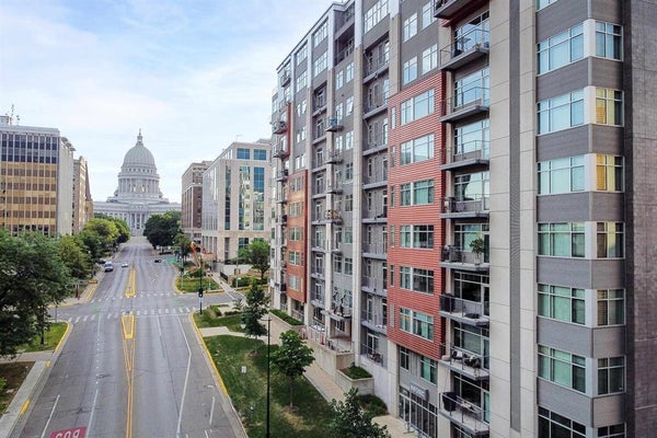 309 W WASHINGTON AVE UNIT 104, MADISON, WI 53703 - Image d5558d3abbd353a76bee3c9ba18376c8/2743127559