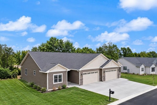 730 KENSINGTON DR, RIPON, WI 54971 - Image dd4ff3dc7fbdf1138e3b8eeef3decc5c/631390440