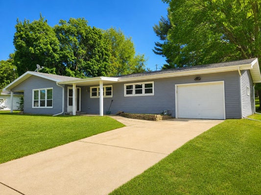 223 E WISCONSIN AVE, MONTICELLO, WI 53570 - Image e53f7eb7de2c38a058be29ab5bd7c6df/2637893496