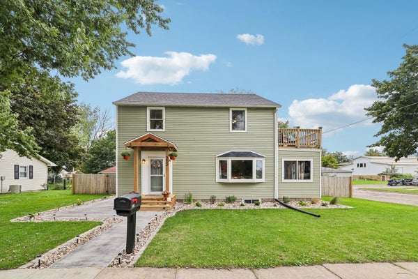 303 S MAIN ST, NEW LISBON, WI 53950 - Image ff7f3b93b2f0c41f93a973578ce4a8ff/754619140
