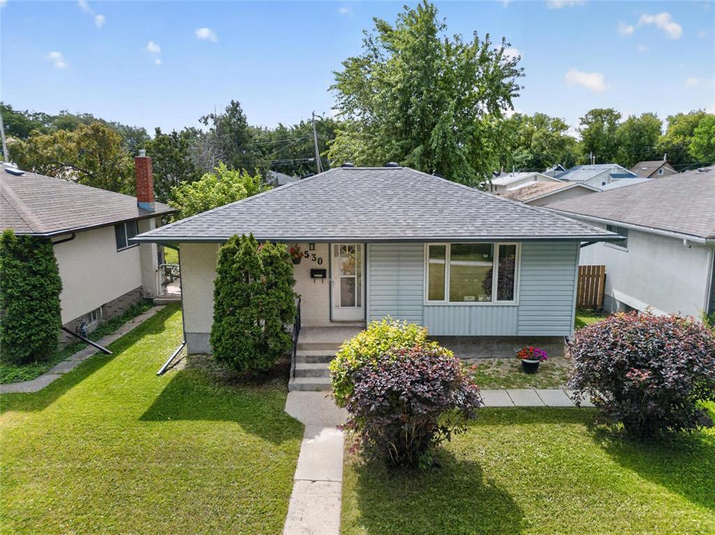 530 KILDARE AVENUE, WINNIPEG, MB R2C 0P6 - Image 4219788698.jpeg?d=l