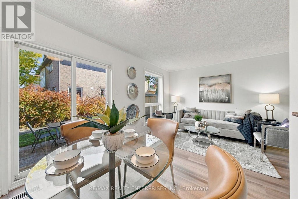 82-5958 GREENSBORO DRIVE, MISSISSAUGA (CENTRAL ERIN MILLS), ON L5M 5Z9 - Image 3233016353.jpeg?d=l