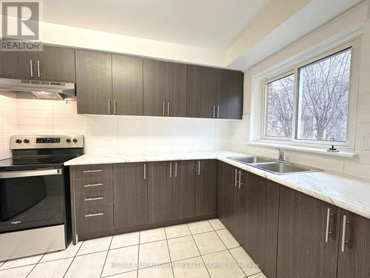 63 Havenbrook Blvd, Toronto (Henry Farm), ON 3