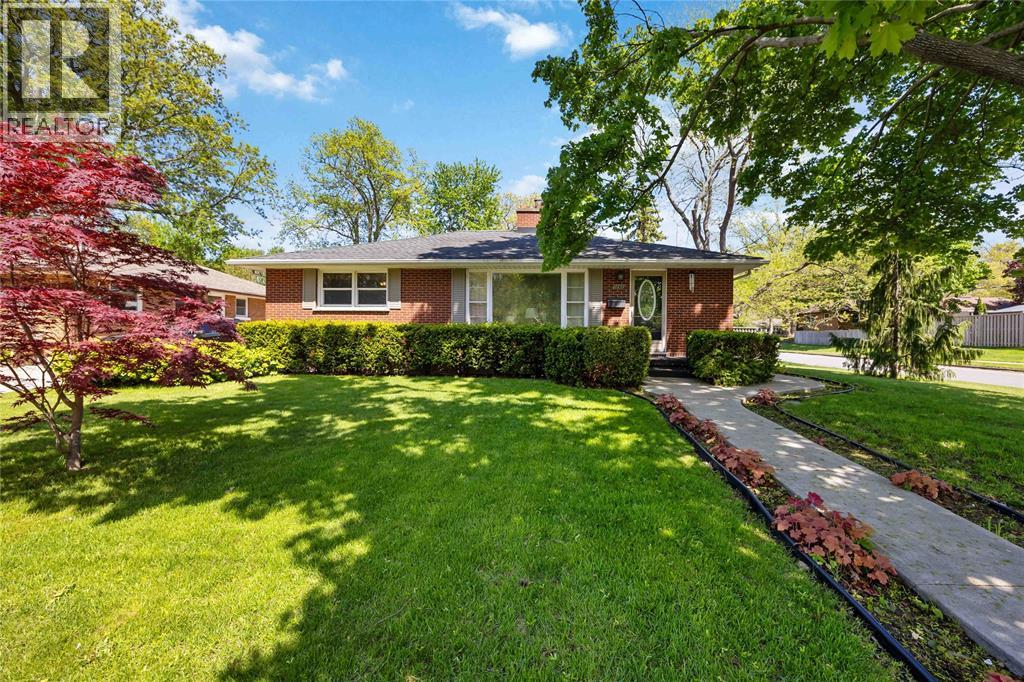 1242 MARCIN ROAD, SARNIA, ON N7V 3J9 - Image 207446250.jpeg?d=l