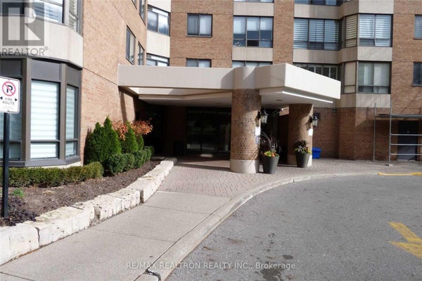 804 - 7601 Bathurst St, Vaughan (Crestwood-Springfarm-Yorkhill), ON 2
