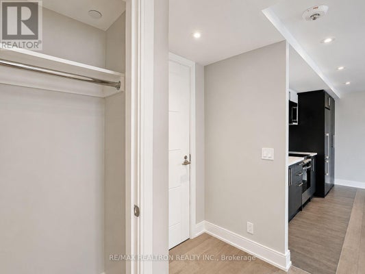304 - 11 Walmer Rd, Toronto (Annex), ON 4