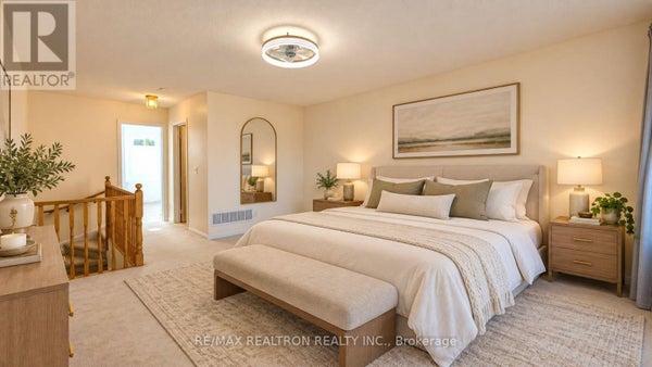 7 - 22 St Moritz Way, Markham (Unionville), ON 5