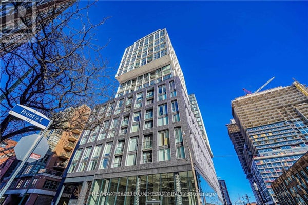 611 - 158 Front St E, Toronto (Moss Park), ON 2