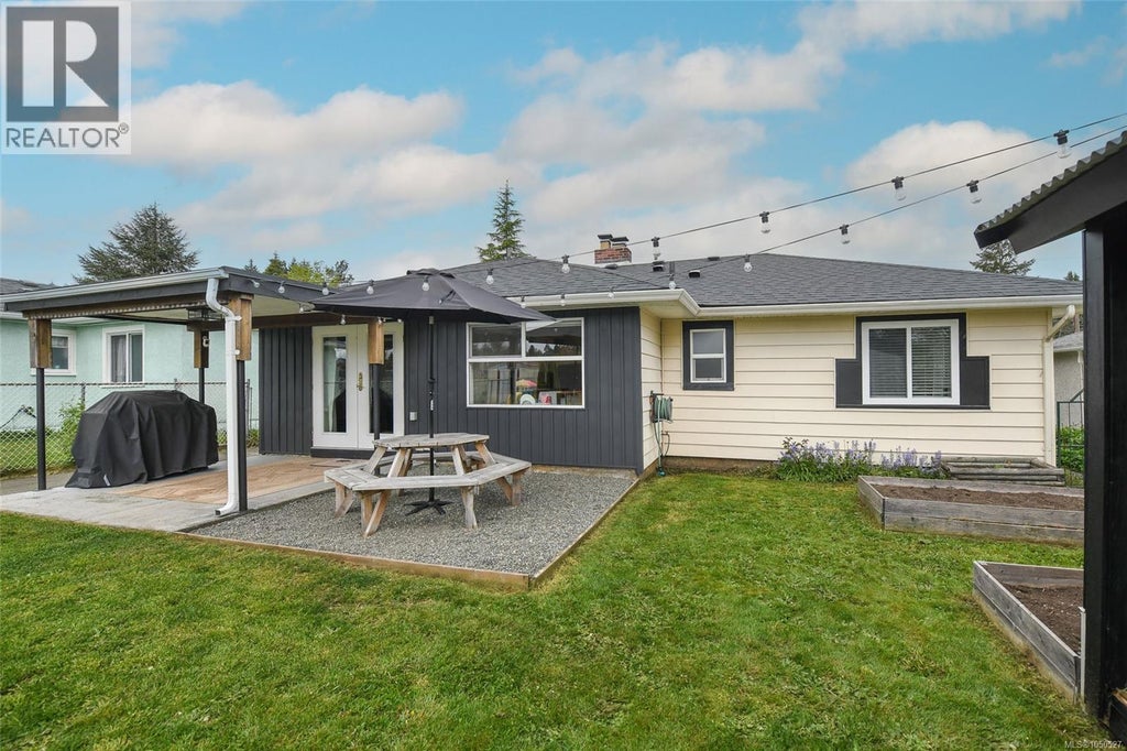 656 14TH ST, COURTENAY, BC V9N 1W6 - Image 366107628.jpeg?d=l