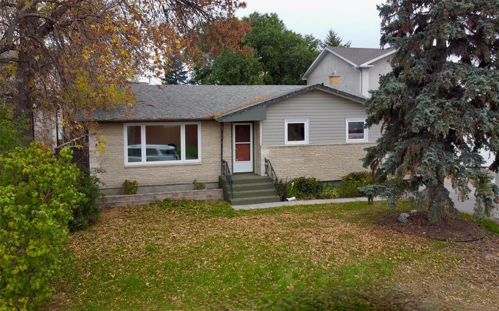 495 BONNER AVENUE, WINNIPEG, MB R2G 1B4 - Image 2440114203.jpeg?d=l