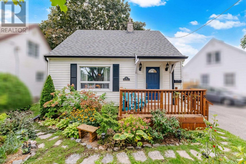 8 SMITH CRESCENT, TORONTO (STONEGATE-QUEENSWAY), ON M8Z 3X5 - Image 2142229167.jpeg?d=l