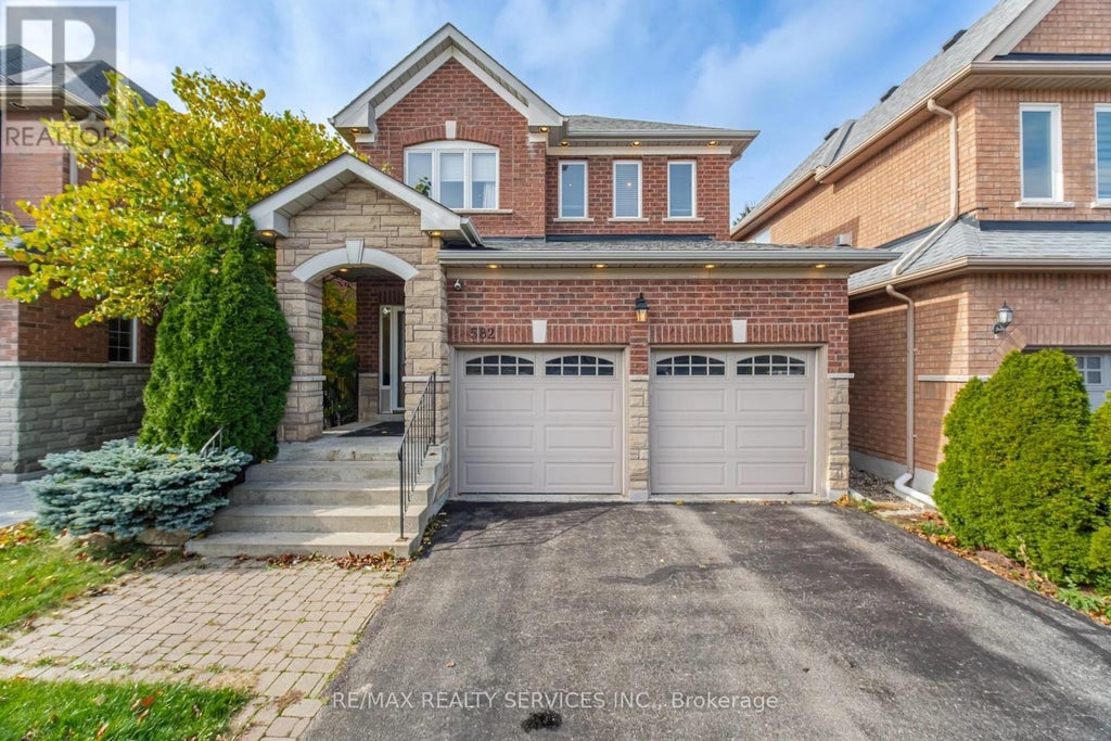 582 PLANTATION GATE, NEWMARKET (SUMMERHILL ESTATES), ON L3X 2C2 - Image 2299865166.jpeg?d=l