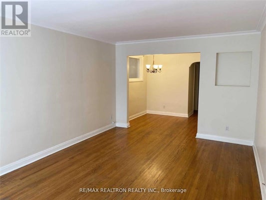22 Gormley Ave, Toronto (Yonge-St. Clair), ON 2