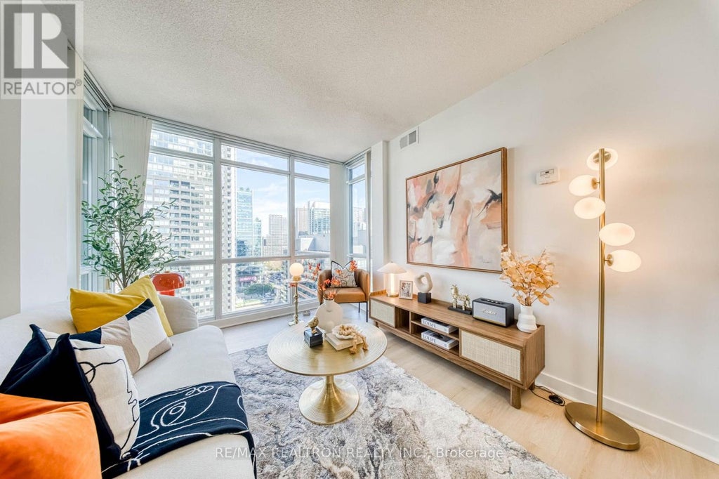 2506 - 15 FORT YORK BOULEVARD, TORONTO (WATERFRONT COMMUNITIES), ON M5V 3Y4 - Image 3551775944.jpeg?d=l