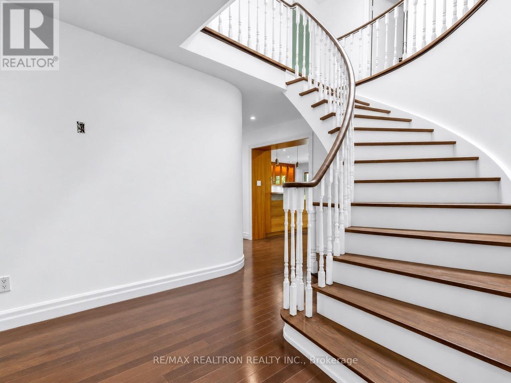 42 APOLLO DRIVE, TORONTO (BANBURY-DON MILLS), ON M3B 2G8 - Image 1350618676.jpeg?d=l