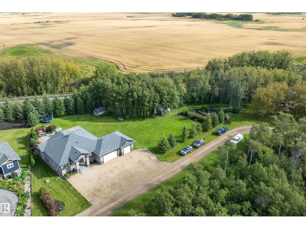 #146 25100 TWP ROAD 554, CARDIFF, AB T8R 2G5 - Image 250772556.jpeg?d=l