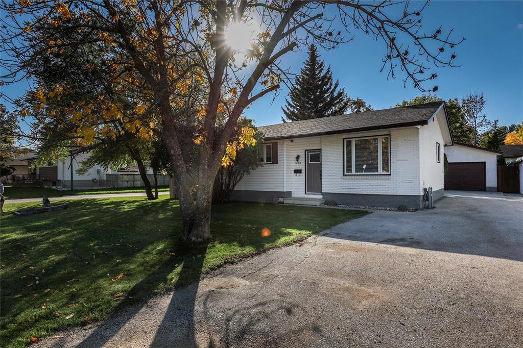 638 CATHCART STREET, WINNIPEG, MB R3R 0S5 - Image 1935112877.jpeg?d=l