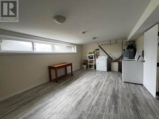 244 St Vincent St, Barrie (Grove East), ON 5
