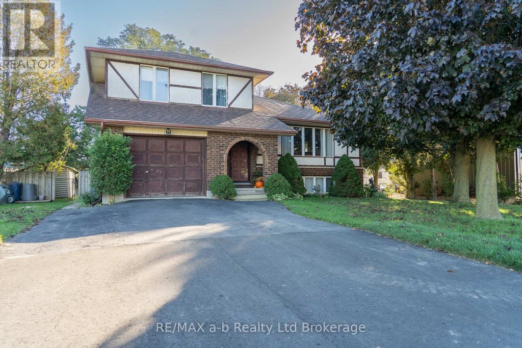 2 CRANBERRY ROAD, TILLSONBURG, ON N4G 4Y9 - Image 2127439268.jpeg?d=l