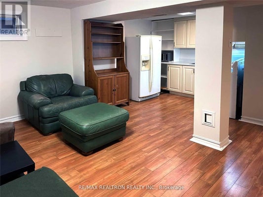 20 Mcnairn Crt, Richmond Hill (South Richvale), ON 3