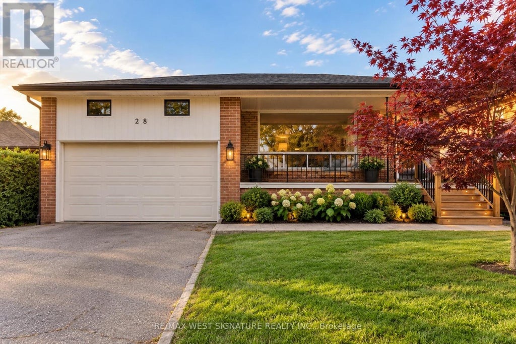 28 BLUEHAVEN CRESCENT, TORONTO (HUMBERMEDE), ON M9M 1W5 - Image 2137182753.jpeg?d=l