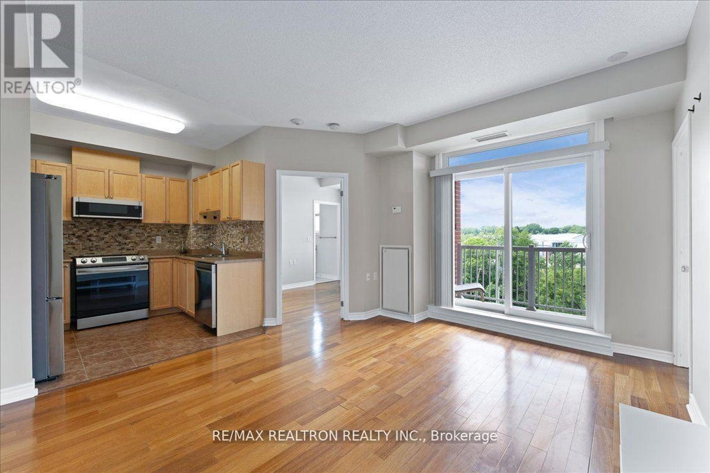 304-15450 YONGE STREET, AURORA (AURORA HEIGHTS), ON L4G 0K1 - Image 226734218.jpeg?d=l