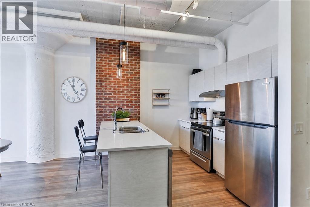 120 HURON STREET UNIT# 211