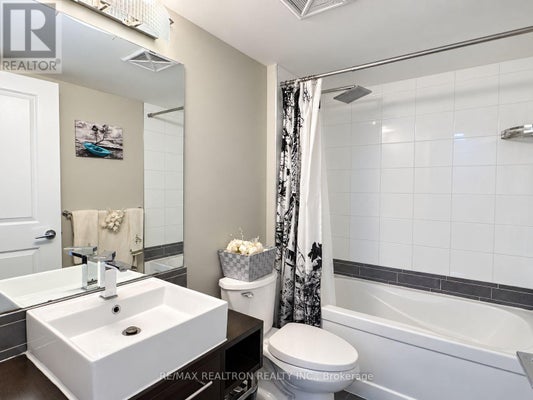 2307 - 25 Town Centre Crt, Toronto (Bendale), ON 5