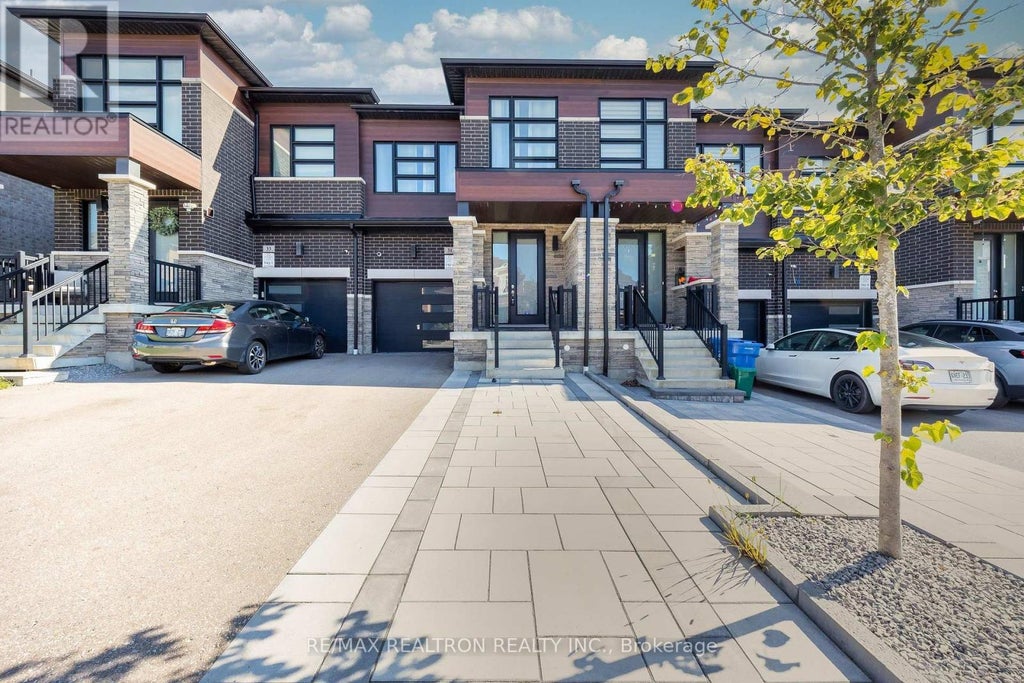 31 FALLHARVEST WAY, WHITCHURCH-STOUFFVILLE (STOUFFVILLE), ON L4A 4V8 - Image 2268233528.jpeg?d=l