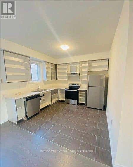 31 ALLEGRO DRIVE