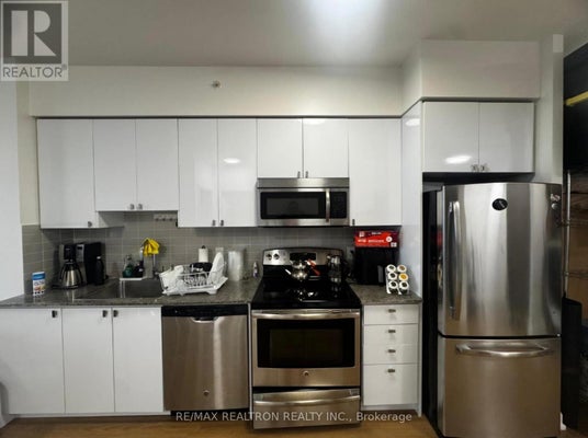 2412 - 7171 Yonge St, Markham (Thornhill), ON 5