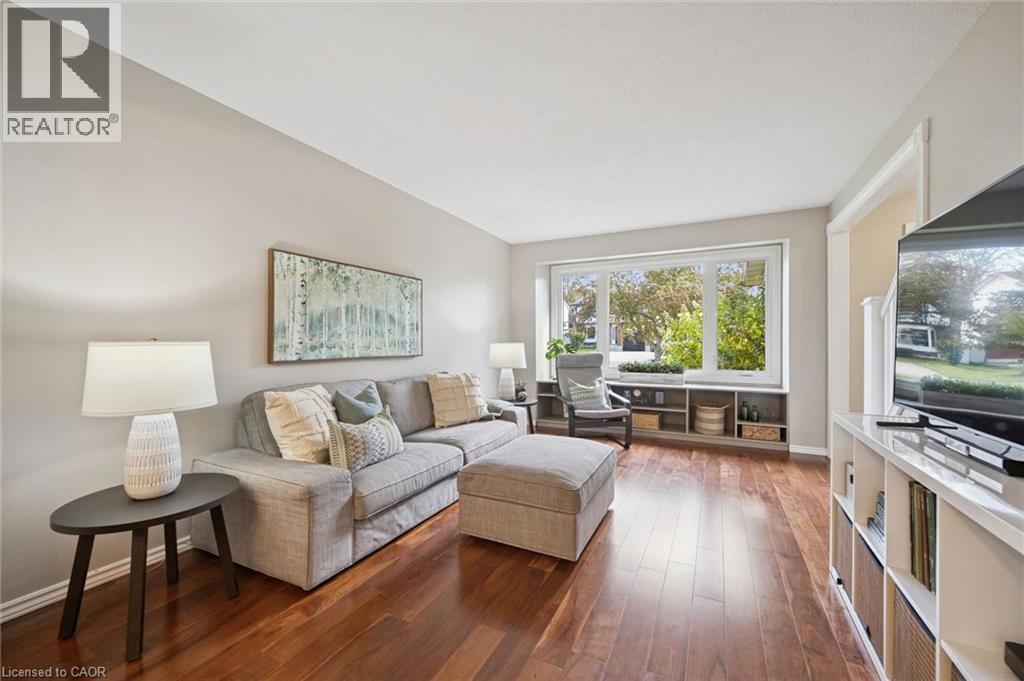 143 HILLBROOK CRESCENT, KITCHENER, ON N2N 1J4 - Image 1001889335.jpeg?d=l