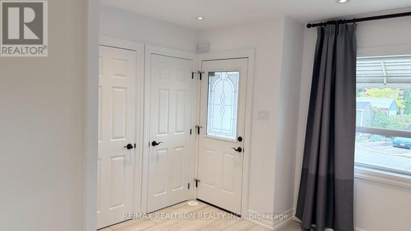 78 Schell Ave, Toronto (Briar Hill-Belgravia), ON 5