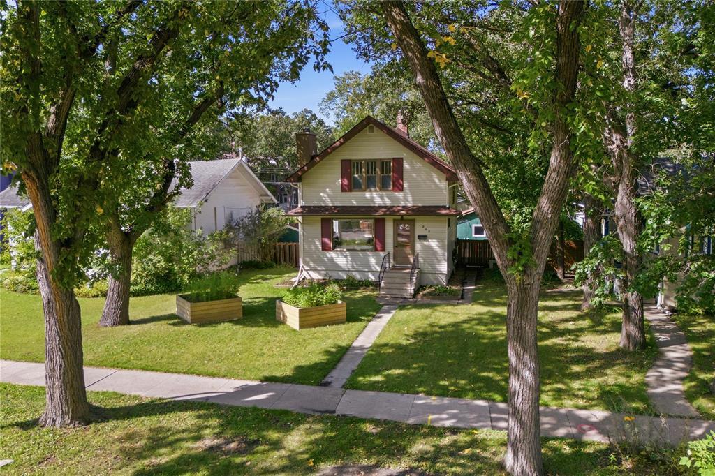 265 ASHLAND AVENUE, WINNIPEG, MB R3L 1L5 - Image 2166179760.jpeg?d=l