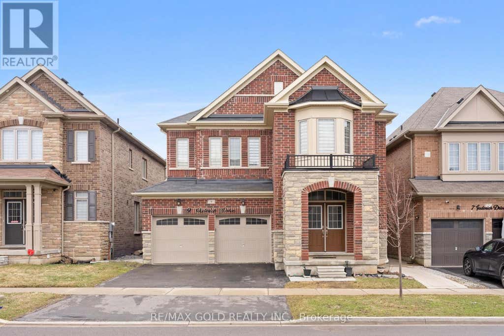 9 GODERICH DRIVE