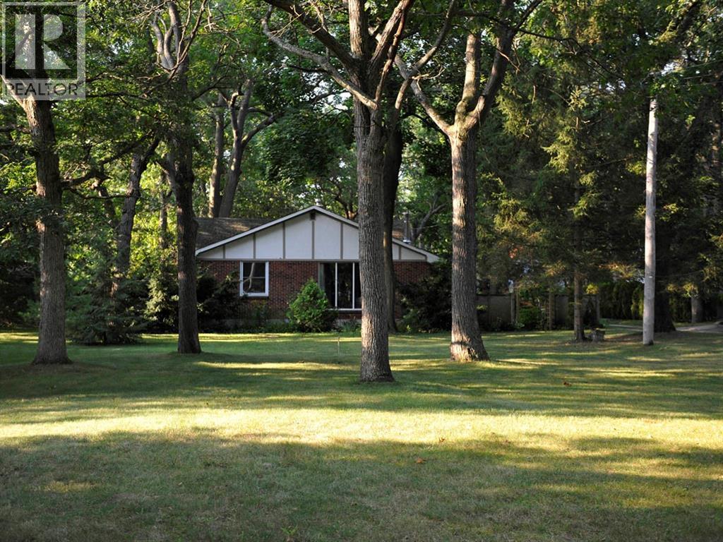 1931 LAKESHORE ROAD, SARNIA, ON N7X 1E1 - Image 2505575968.jpeg?d=l