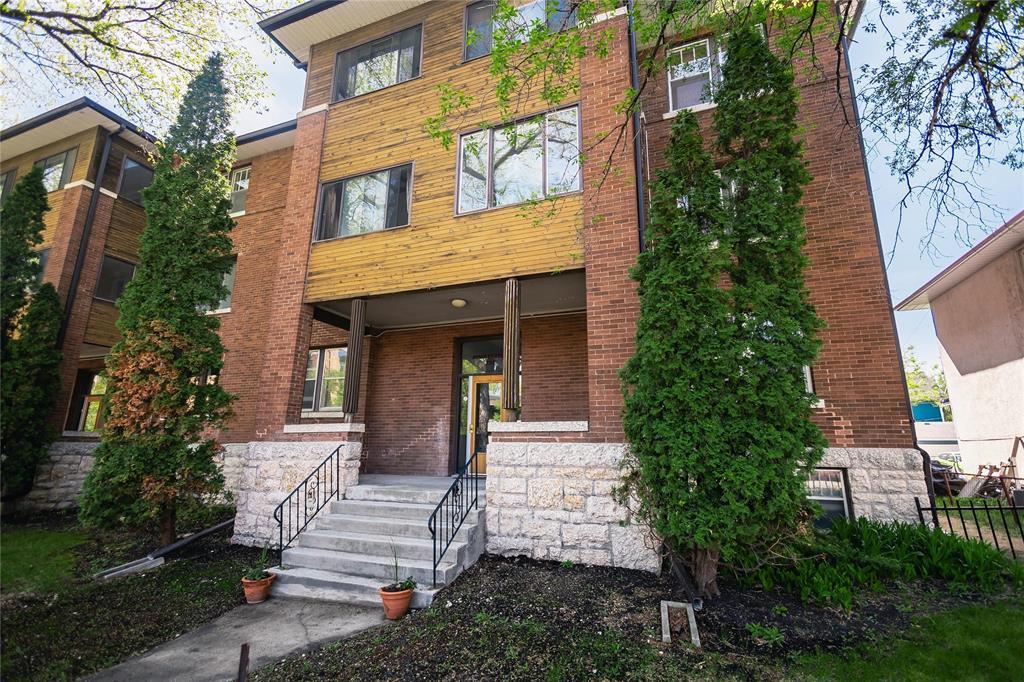 10 738 DORCHESTER AVENUE, WINNIPEG, MB R3M 0R6 - Image 2358343122.jpeg?d=l