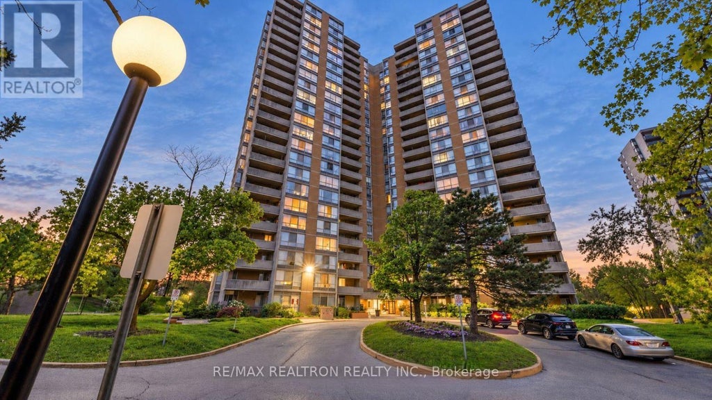 1411 - 10 MARTHA EATON WAY, TORONTO (BROOKHAVEN-AMESBURY), ON M6M 5B3 - Image 903850436.jpeg?d=l