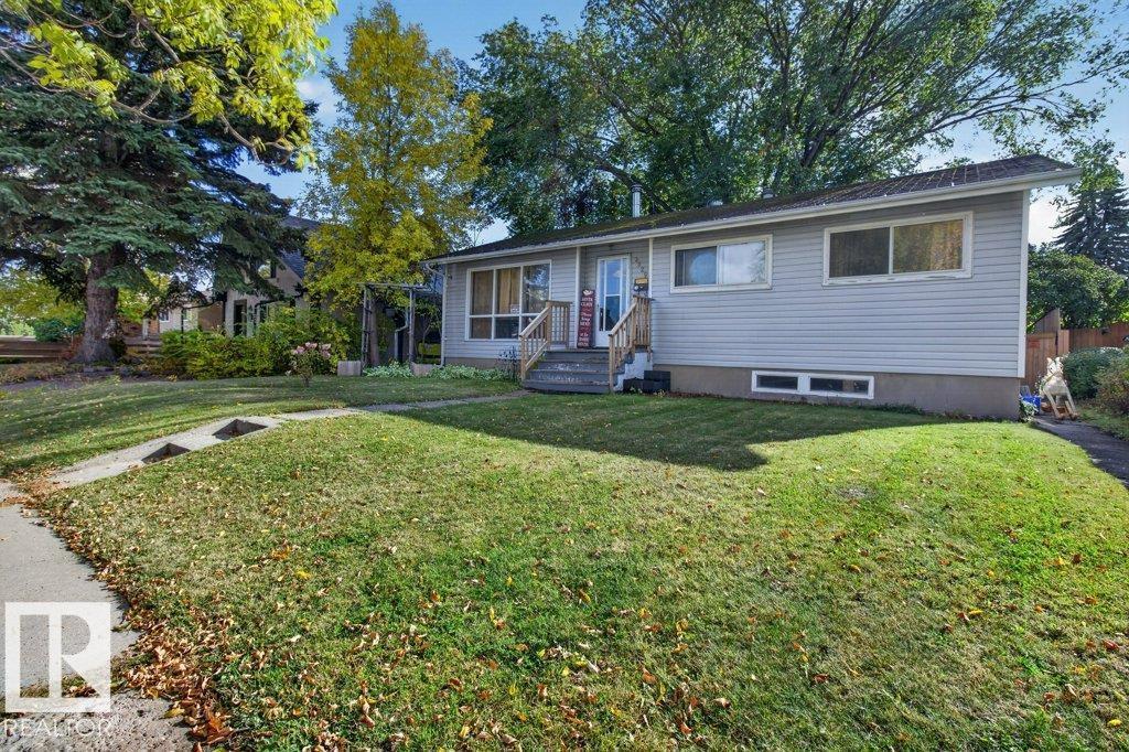3829 110 AV NW, EDMONTON, AB T5W 0H8 - Image 4216243247.jpeg?d=l