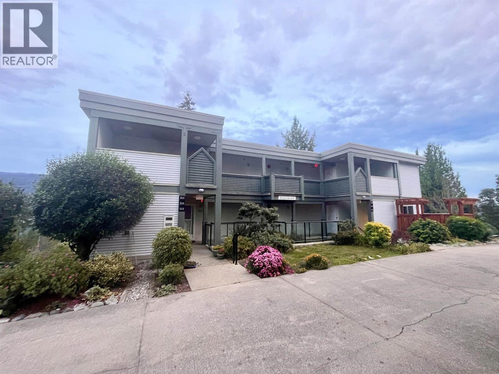 111-5780 TRAIL AVENUE, SECHELT, BC V0N 3A6 - Image 87678016.jpeg?d=l